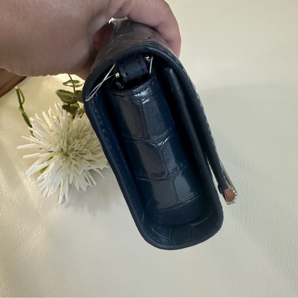 NWT Michael Michael Kors Croco Embossed Silver Hardware Mona Large E/W Clutch - Picture 14 of 16